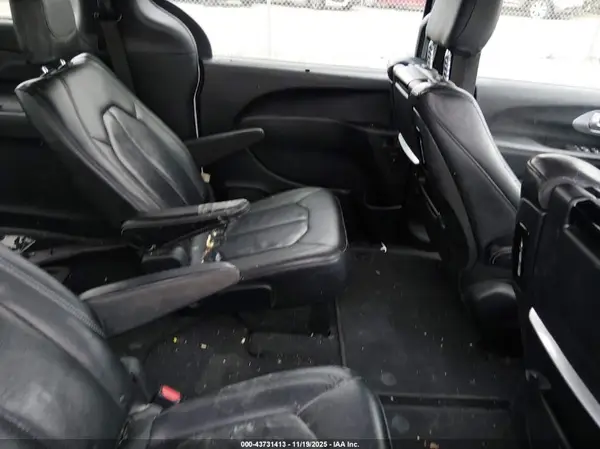 2C4RC1EG8JR338070 2018 CHRYSLER PACIFICA - Image 8