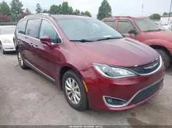 2C4RC1EG8JR356326 2018 CHRYSLER PACIFICA