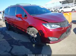 2C4RC1EG8KR569309 2019 CHRYSLER PACIFICA