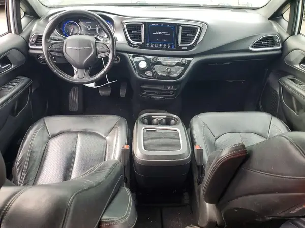2C4RC1EG8KR574784 2019 CHRYSLER PACIFICA - Image 8