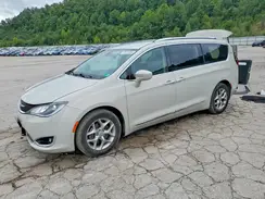 2C4RC1EG8KR643991 2019 CHRYSLER PACIFICA