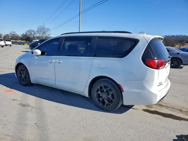 2C4RC1EG8KR705535 2019 CHRYSLER PACIFICA - Image 2