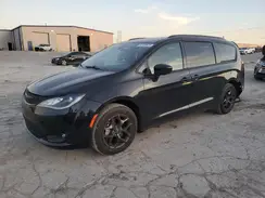 2C4RC1EG8KR714106 2019 CHRYSLER PACIFICA
