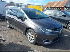2C4RC1EG8LR184401 2020 CHRYSLER PACIFICA
