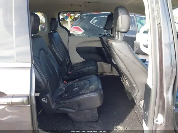 2C4RC1EG8LR184401 2020 CHRYSLER PACIFICA - Image 8