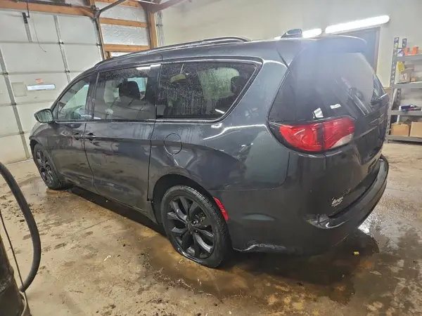 2C4RC1EG8LR264135 2020 CHRYSLER PACIFICA - Image 2