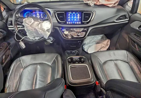 2C4RC1EG8LR264135 2020 CHRYSLER PACIFICA - Image 8