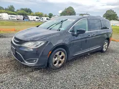 2C4RC1EG9HR511380 2017 CHRYSLER PACIFICA