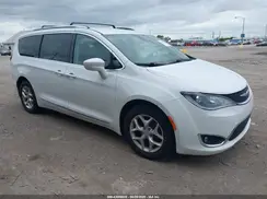 2C4RC1EG9HR525893 2017 CHRYSLER PACIFICA