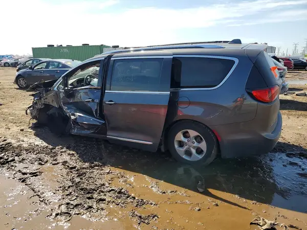 2C4RC1EG9HR528907 2017 CHRYSLER PACIFICA - Image 2
