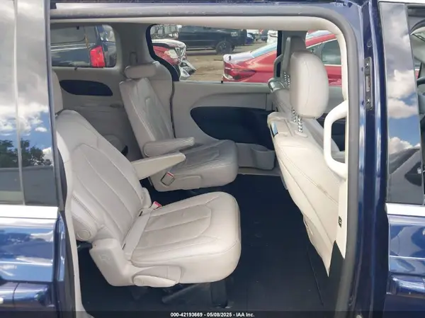 2C4RC1EG9HR534433 2017 CHRYSLER PACIFICA - Image 8