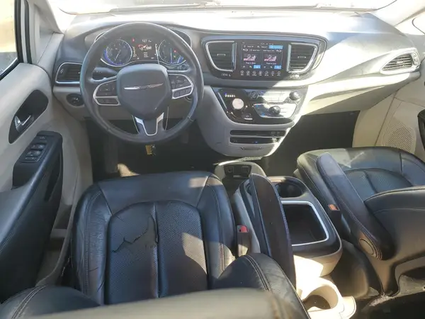 2C4RC1EG9HR538739 2017 CHRYSLER PACIFICA - Image 8