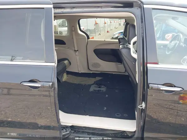 2C4RC1EG9HR541236 2017 CHRYSLER PACIFICA - Image 8