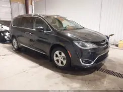 2C4RC1EG9HR559588 2017 CHRYSLER PACIFICA
