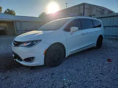 2C4RC1EG9HR560594 2017 CHRYSLER PACIFICA