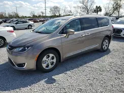 2C4RC1EG9HR585124 2017 CHRYSLER PACIFICA