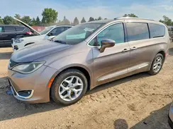 2C4RC1EG9HR592056 2017 CHRYSLER PACIFICA