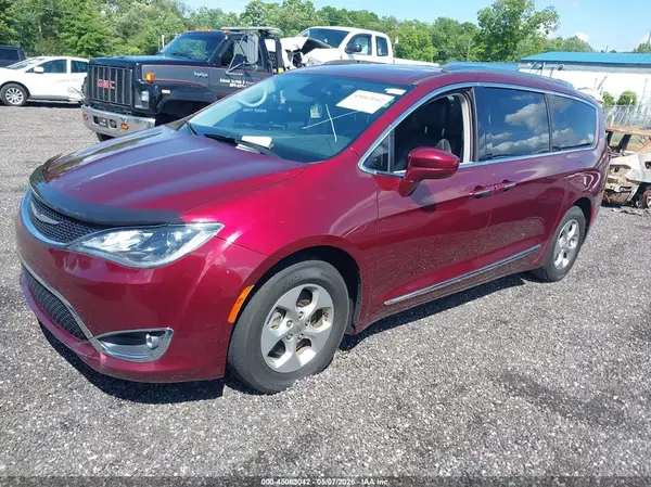 2C4RC1EG9HR659920 2017 CHRYSLER PACIFICA - Image 2