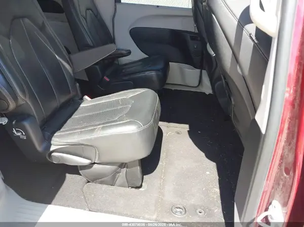 2C4RC1EG9HR665250 2017 CHRYSLER PACIFICA - Image 8