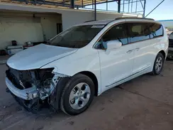 2C4RC1EG9HR703348 2017 CHRYSLER PACIFICA