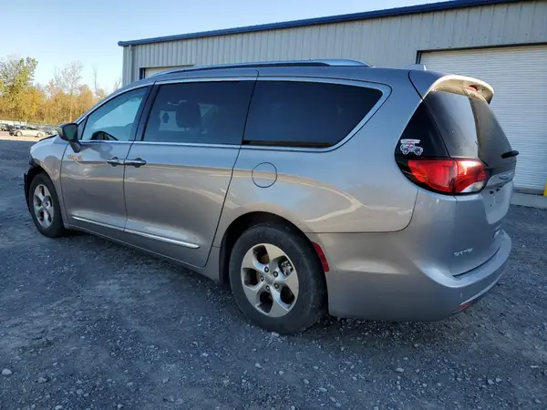 2C4RC1EG9HR708503 2017 CHRYSLER PACIFICA - Image 2