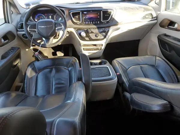 2C4RC1EG9HR708503 2017 CHRYSLER PACIFICA - Image 8