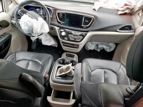 2C4RC1EG9HR743848 2017 CHRYSLER PACIFICA - Image 8
