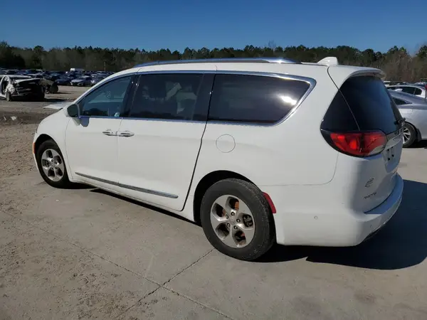 2C4RC1EG9HR764165 2017 CHRYSLER PACIFICA - Image 2