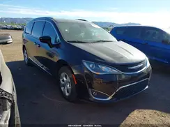 2C4RC1EG9HR764179 2017 CHRYSLER PACIFICA