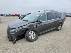 2C4RC1EG9HR782195 2017 CHRYSLER PACIFICA