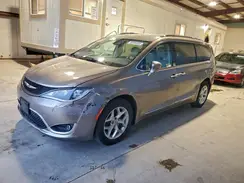 2C4RC1EG9HR788661 2017 CHRYSLER PACIFICA
