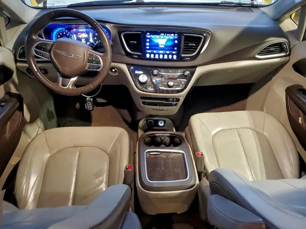2C4RC1EG9HR788661 2017 CHRYSLER PACIFICA - Image 8