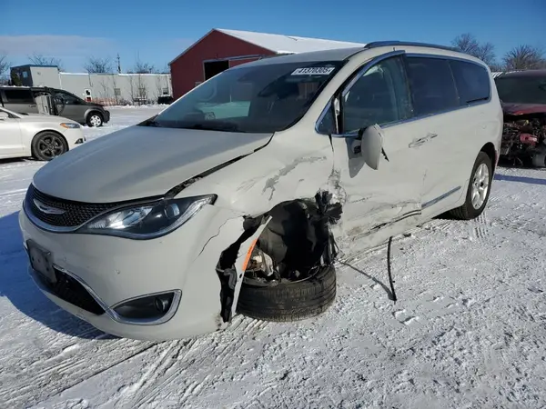 2C4RC1EG9HR812439 2017 CHRYSLER PACIFICA - Image 1