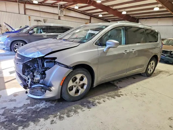 2C4RC1EG9HR821948 2017 CHRYSLER PACIFICA - Image 1