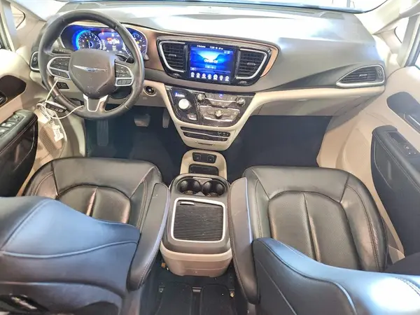 2C4RC1EG9HR821948 2017 CHRYSLER PACIFICA - Image 8