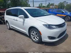 2C4RC1EG9HR835901 2017 CHRYSLER PACIFICA