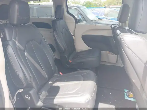 2C4RC1EG9HR835901 2017 CHRYSLER PACIFICA - Image 8