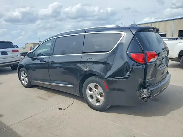 2C4RC1EG9HR837602 2017 CHRYSLER PACIFICA - Image 2