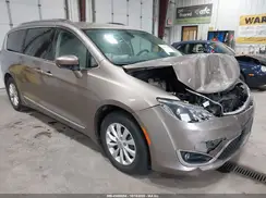 2C4RC1EG9JR111549 2018 CHRYSLER PACIFICA