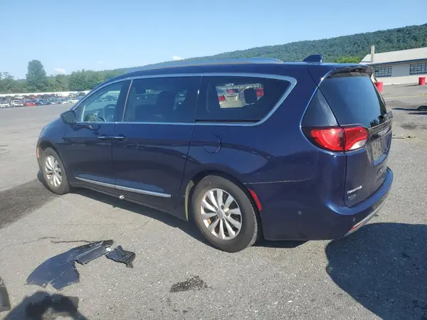 2C4RC1EG9JR114743 2018 CHRYSLER PACIFICA - Image 2