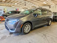 2C4RC1EG9JR154899 2018 CHRYSLER PACIFICA