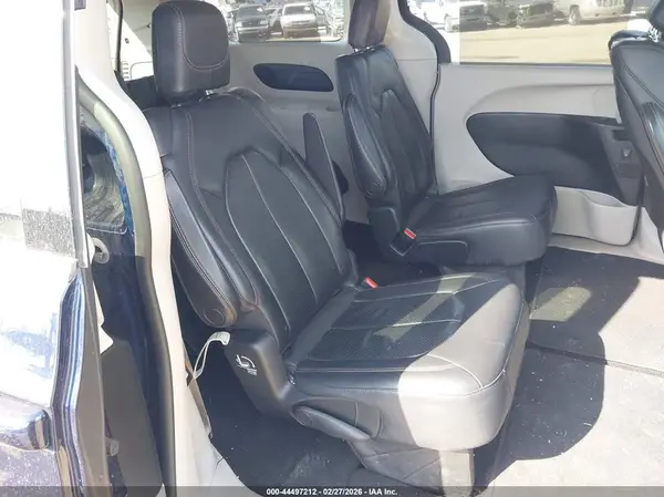 2C4RC1EG9JR158998 2018 CHRYSLER PACIFICA - Image 8