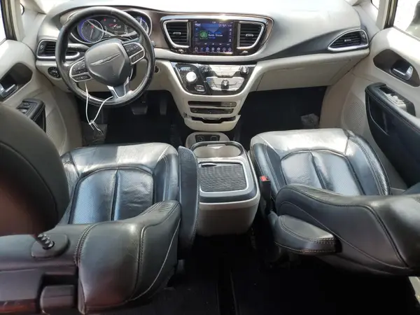 2C4RC1EG9JR172478 2018 CHRYSLER PACIFICA - Image 8