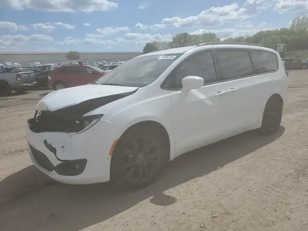 2C4RC1EG9JR204331 2018 CHRYSLER PACIFICA - Image 1