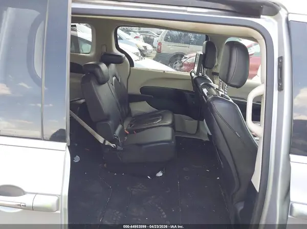 2C4RC1EG9JR212624 2018 CHRYSLER PACIFICA - Image 8