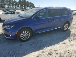 2C4RC1EG9JR228368 2018 CHRYSLER PACIFICA