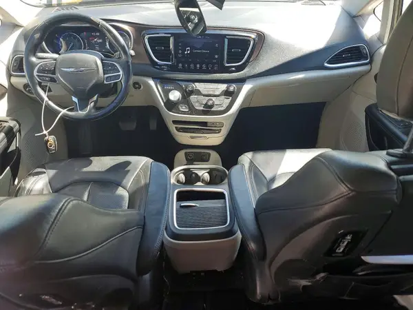 2C4RC1EG9JR228497 2018 CHRYSLER PACIFICA - Image 8