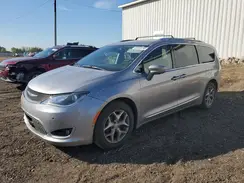 2C4RC1EG9JR252427 2018 CHRYSLER PACIFICA