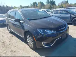 2C4RC1EG9JR260737 2018 CHRYSLER PACIFICA