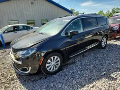 2C4RC1EG9JR262116 2018 CHRYSLER PACIFICA